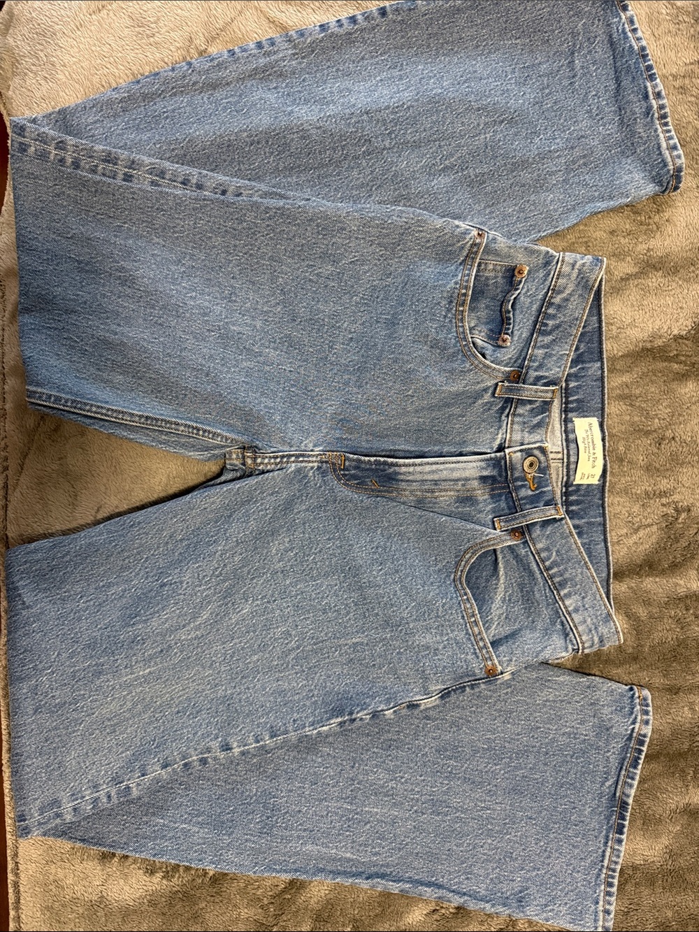 Abercrombie 90s relaxed Jean in Long